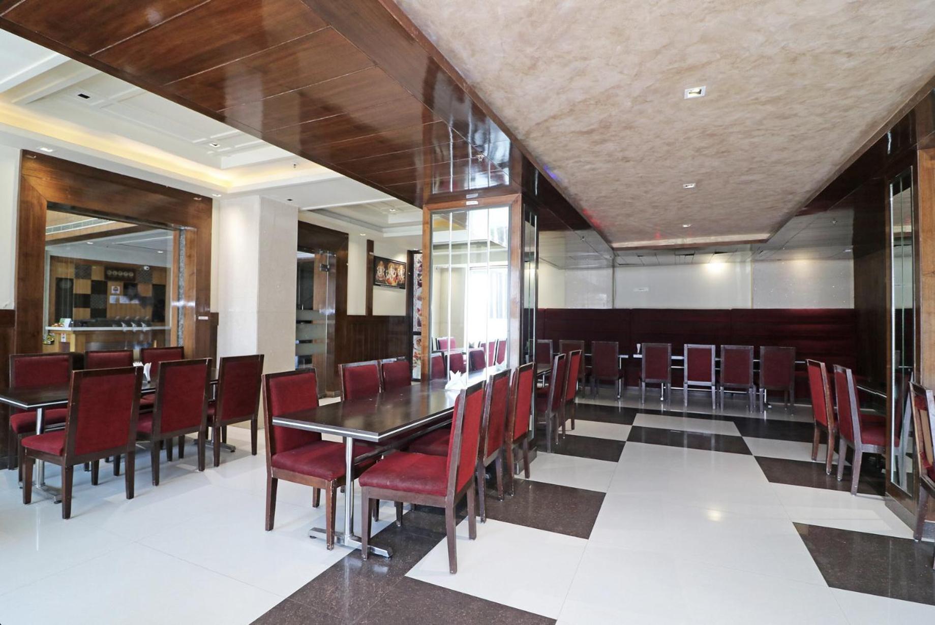 Hotel Lotus Paradise - Banquet & Dining - Near Murthal Sukhdev Rāi Exteriér fotografie